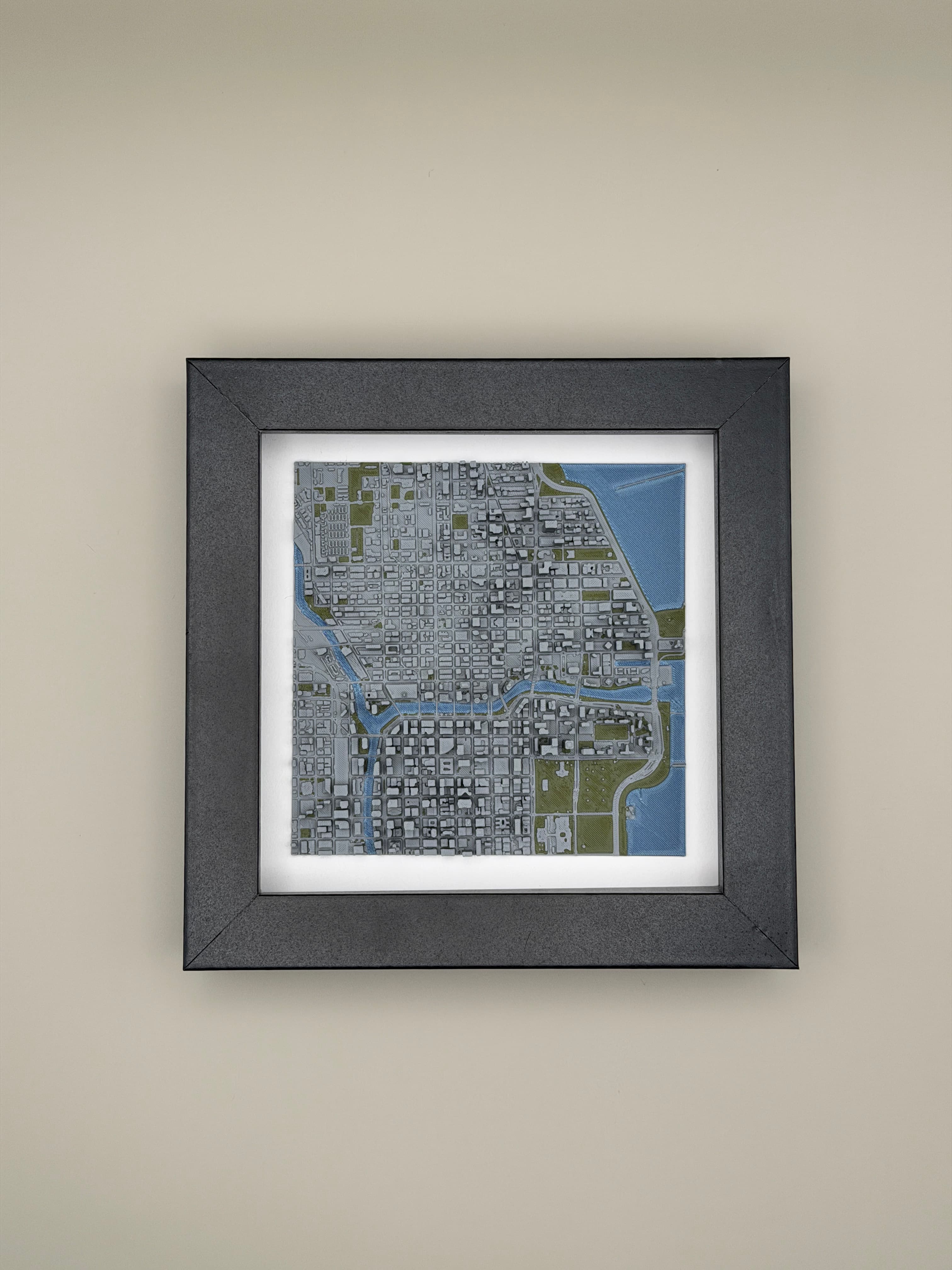 Chicago — S / Shadow Frame